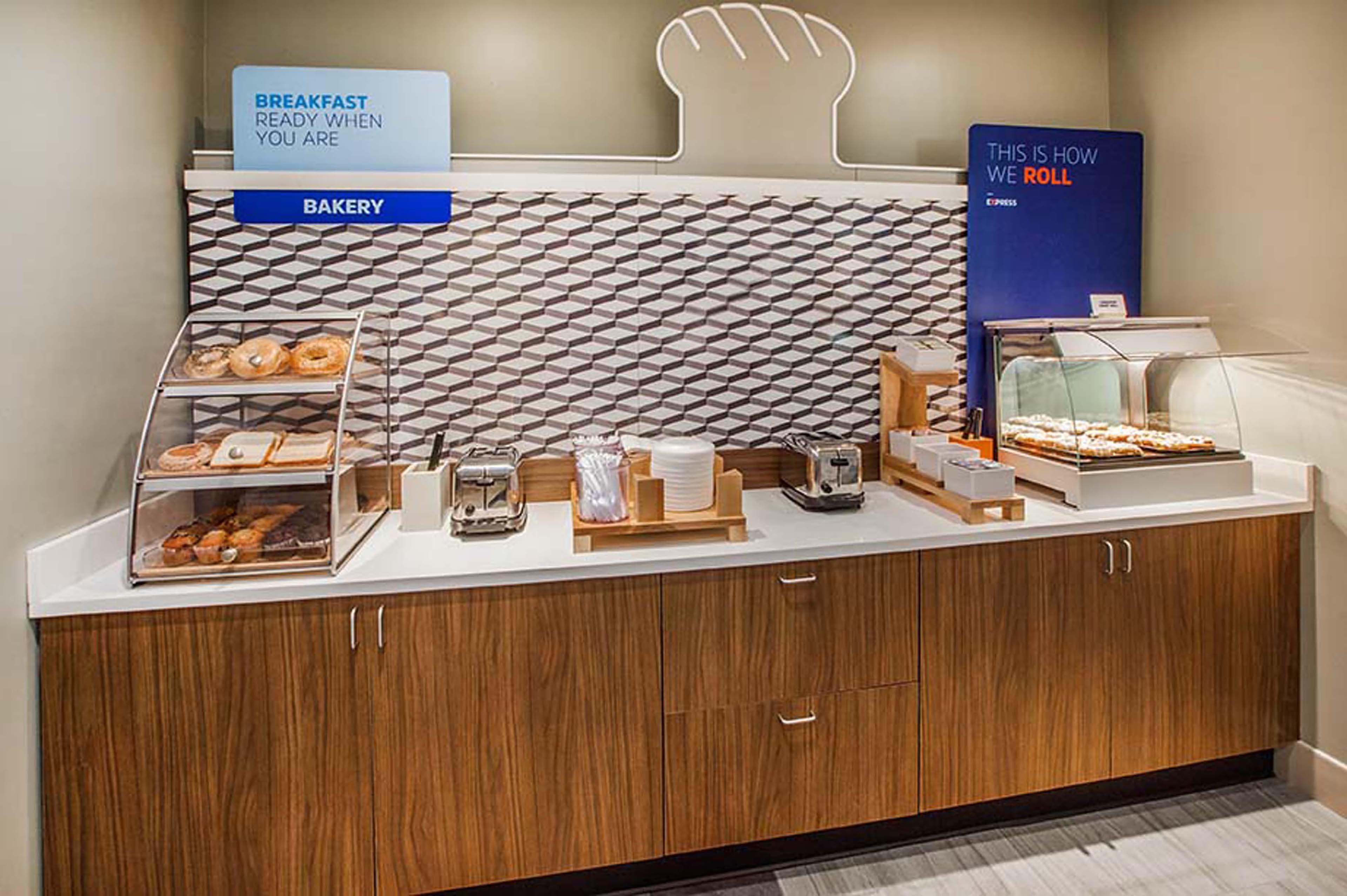 Holiday Inn Express Naperville By Ihg Eksteriør bilde