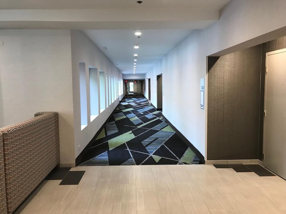 Holiday Inn Express Naperville By Ihg Eksteriør bilde